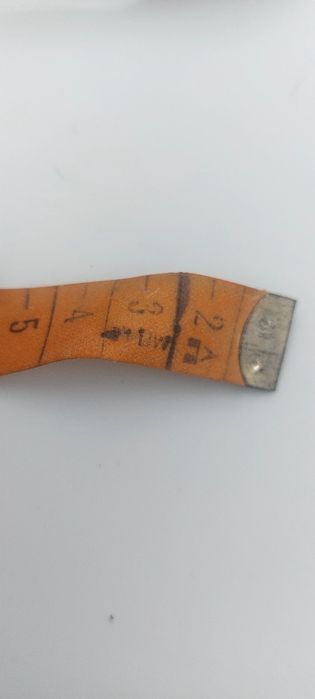 Stary centymetr krawiecki