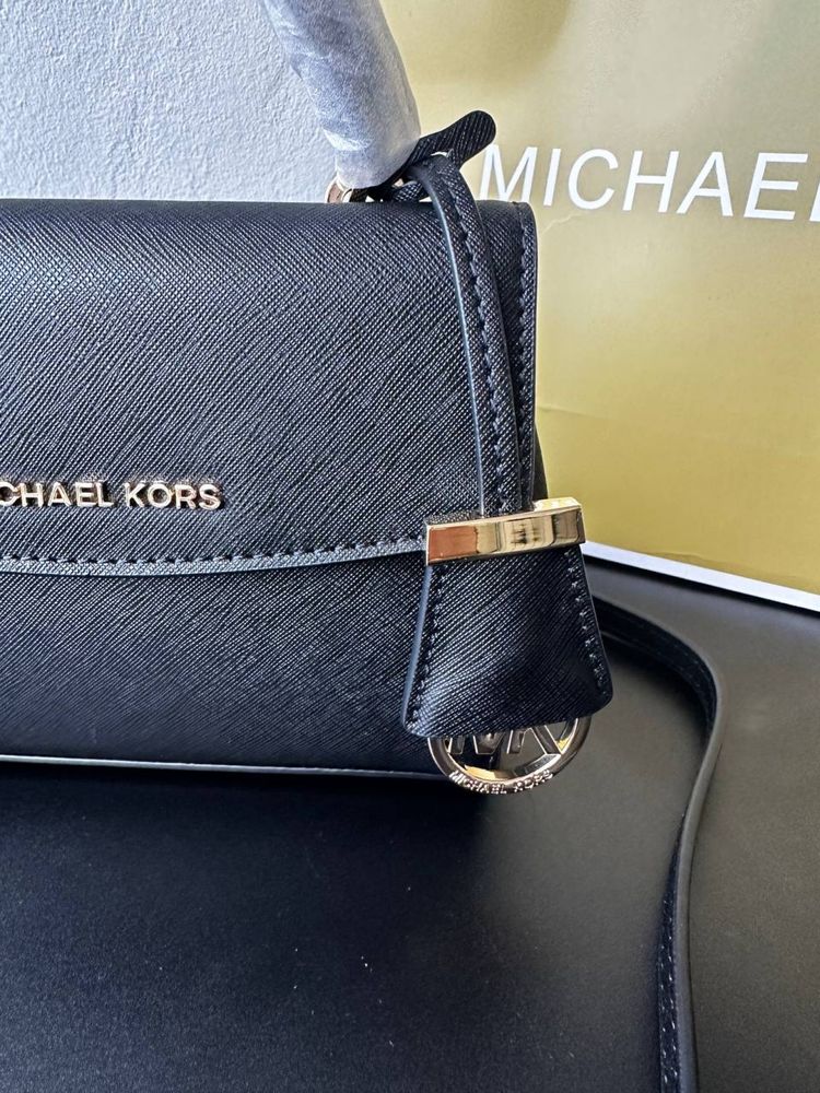 Сумка Michael Kors Ava