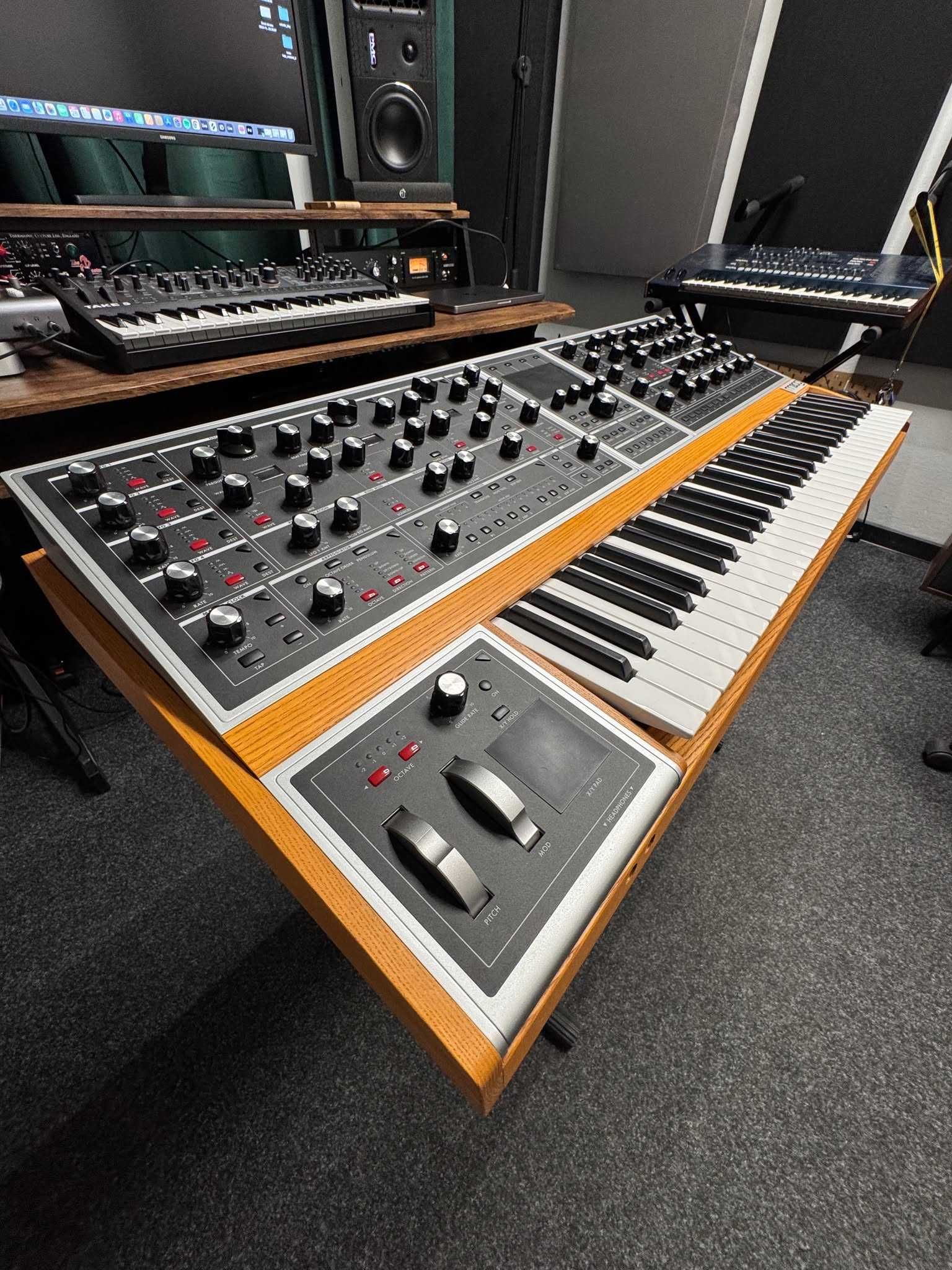 Syntezator Moog One 8-Voice