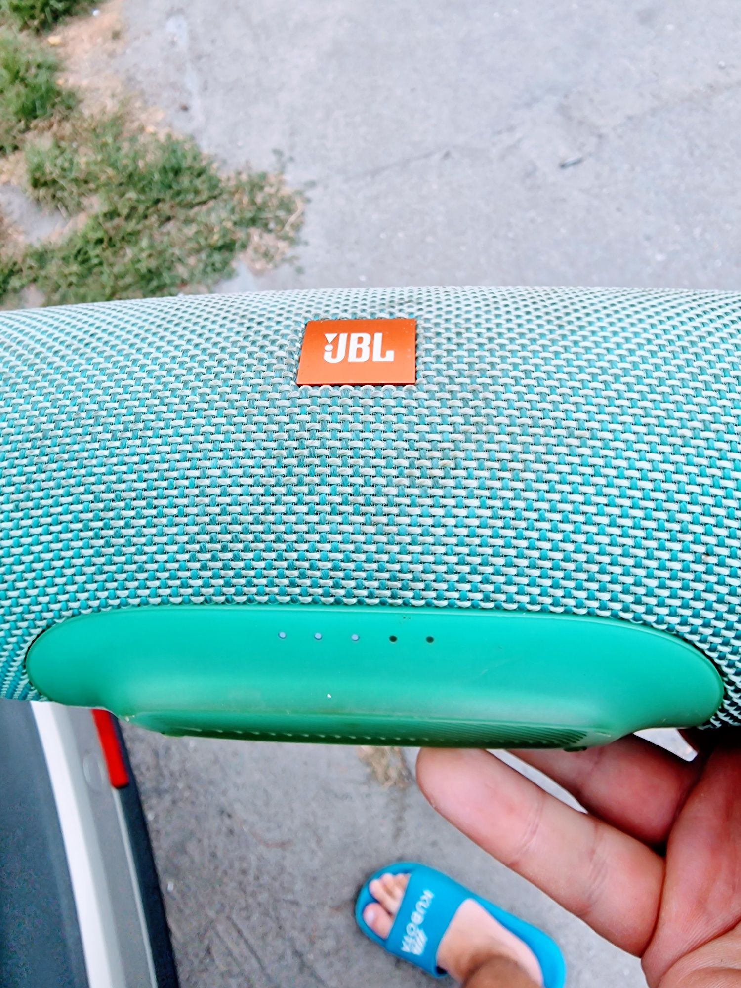 Głośnik jbl charge 4