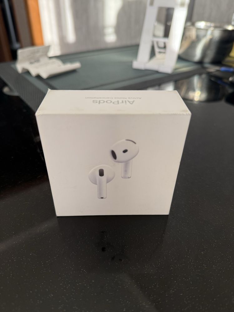 Наушники Apple airpods 4 with active noise cancellation