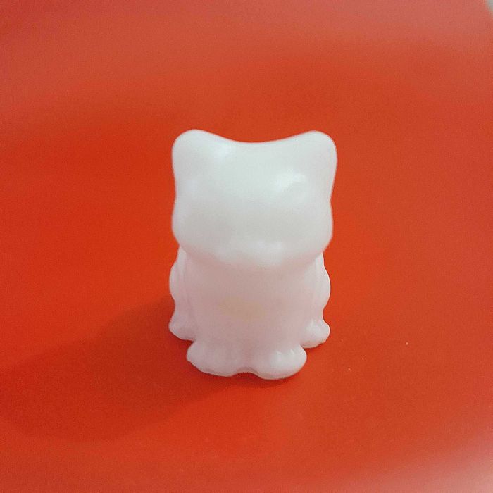 Gatinhos em pedra semipreciosa