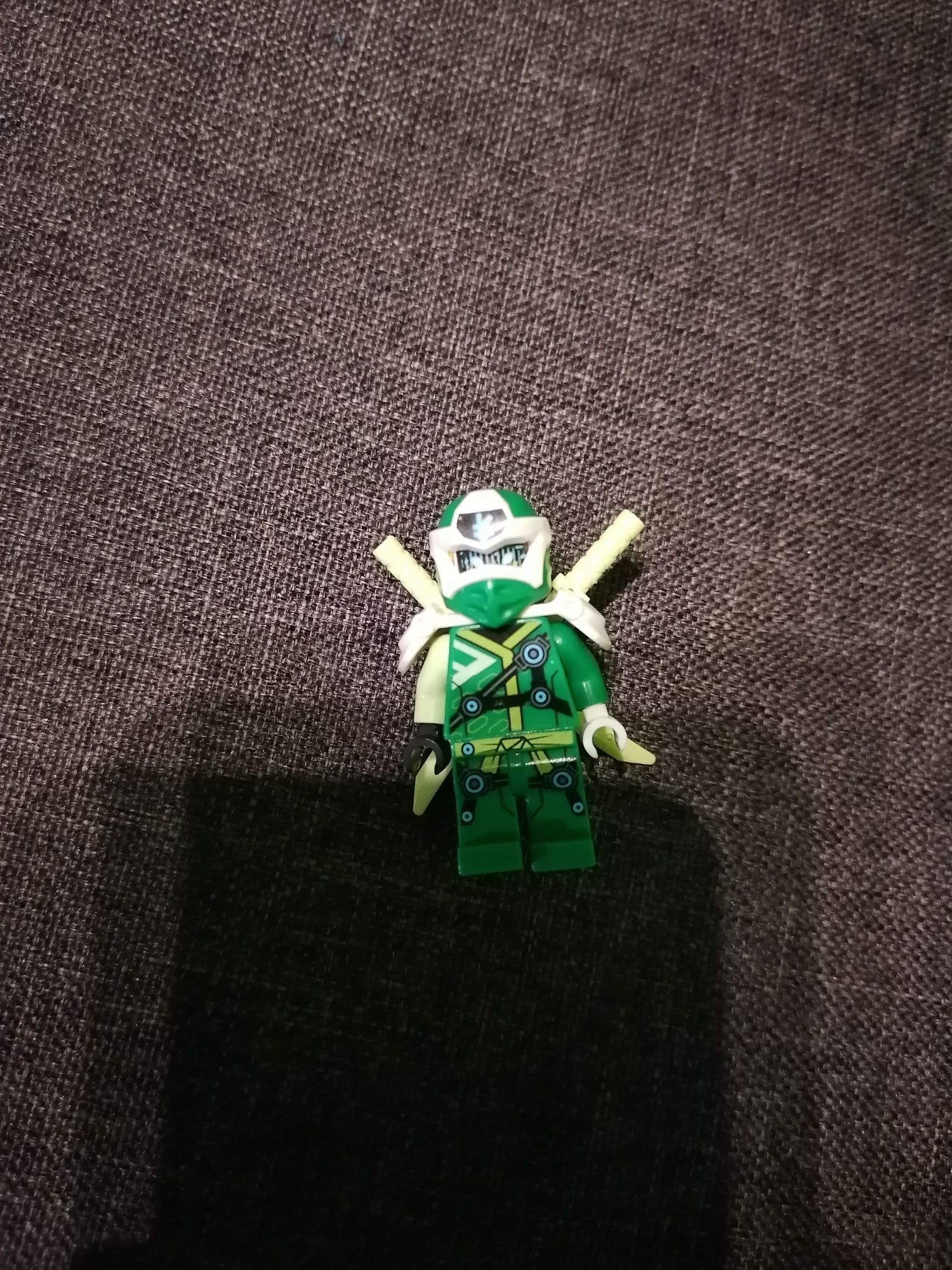 Figurka lloyd lego ninjago