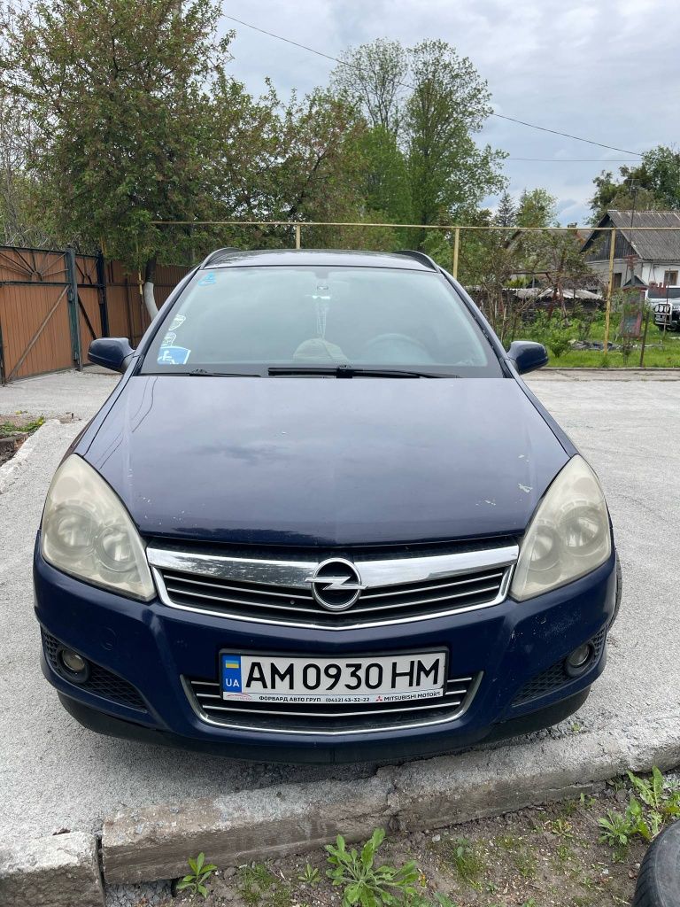 Продам Opel Astra H 1.7 cdi