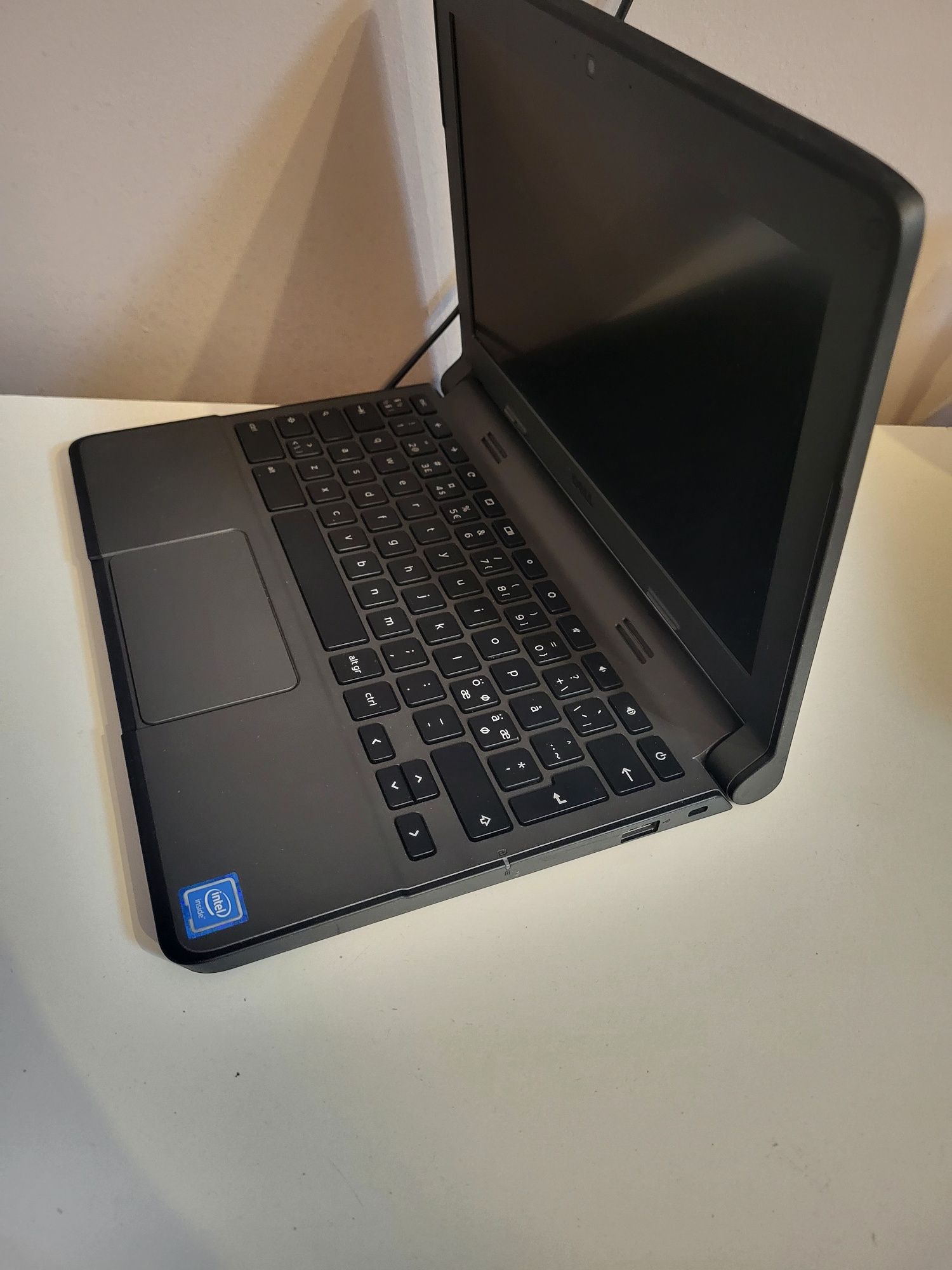 Dell 3120 chromebook