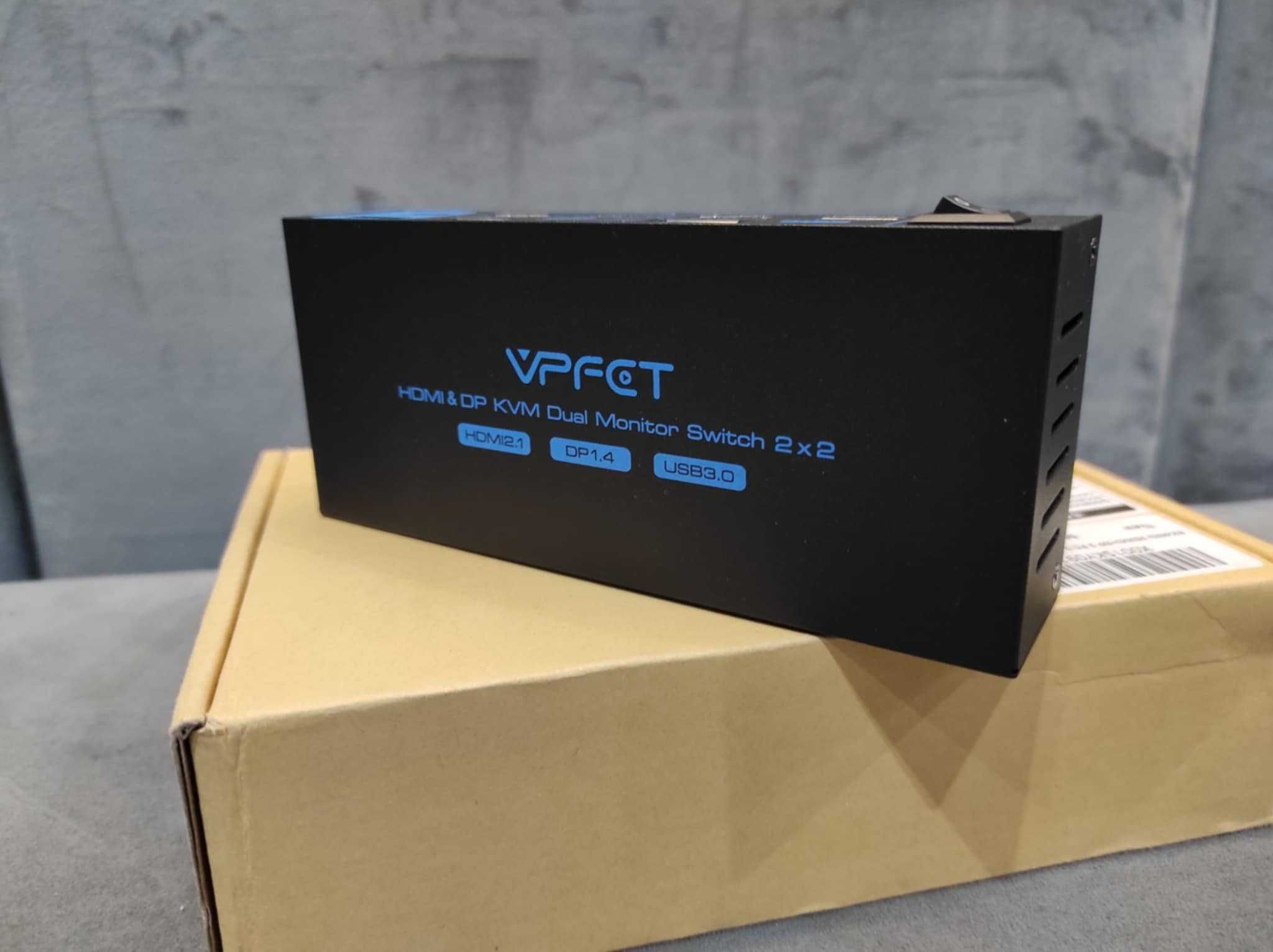 Przełącznik Switch HUP VPFET KVM HDMI dla dwóch monitorów