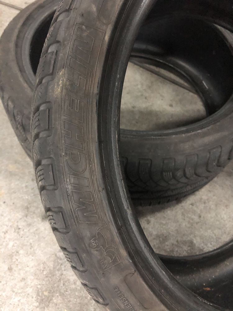 Opony zimowe Michelin Pilot Alpin 225/40R19