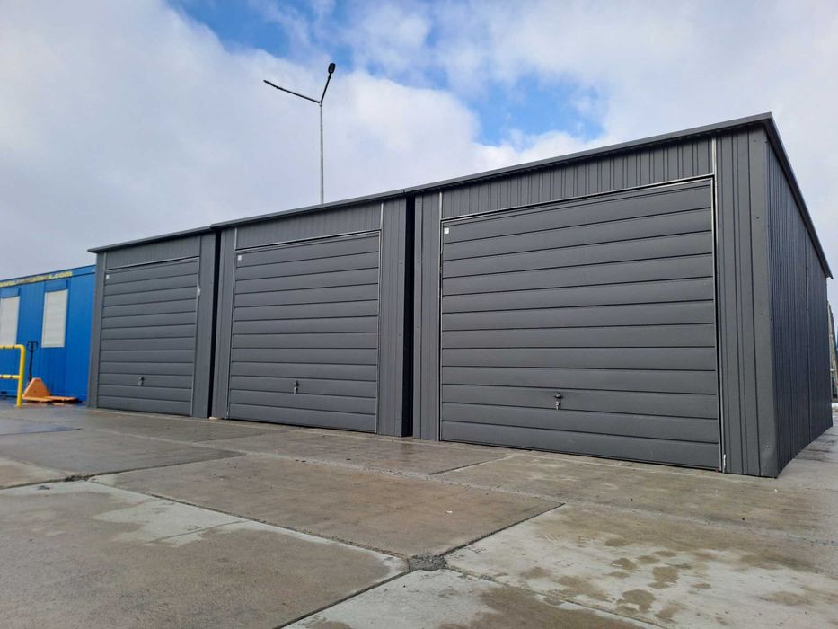 Garaż blaszany, kompleks garaży, schowek, komórka lokatorska, blaszak