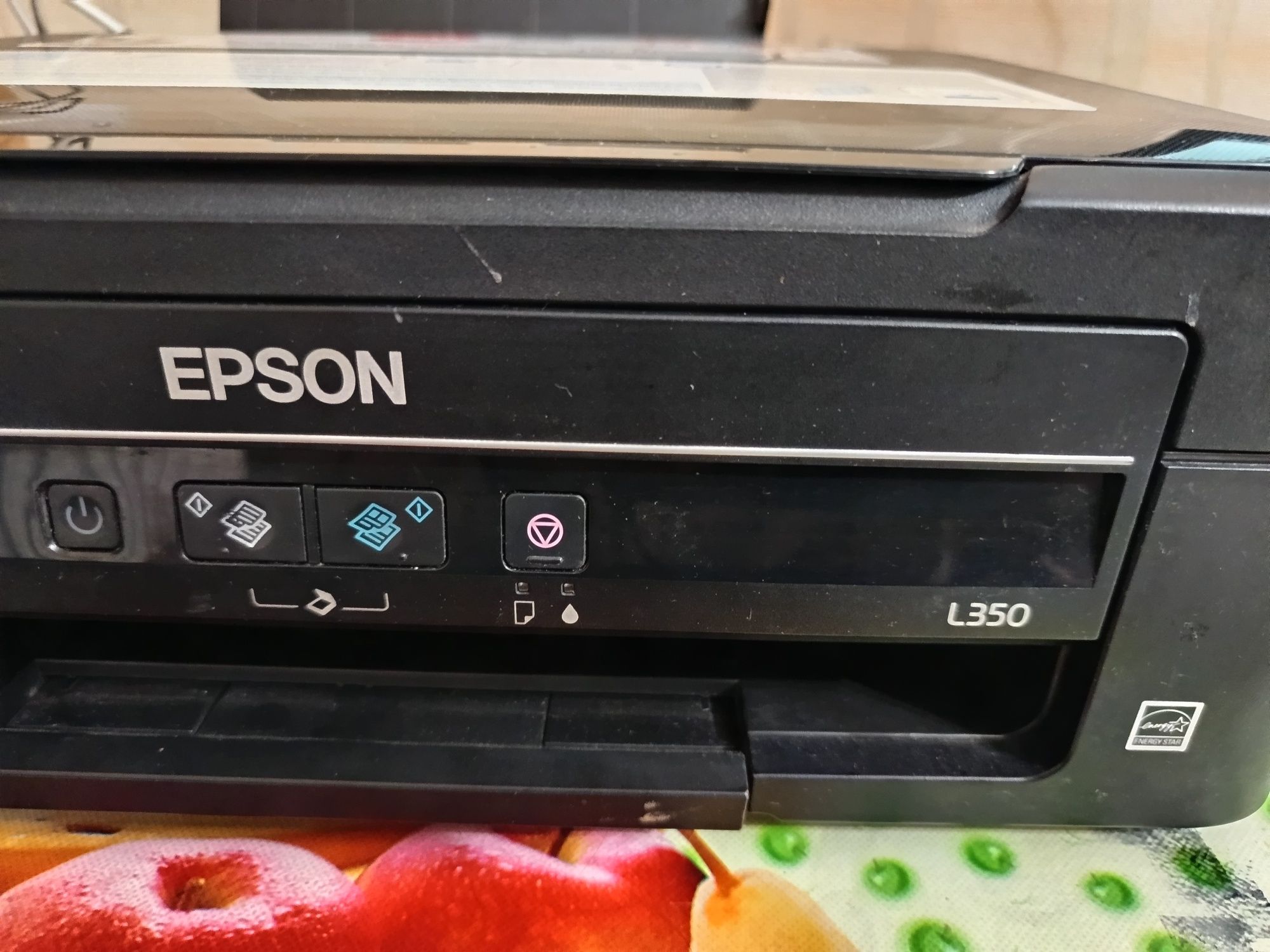 МФУ Epson L350 в отличном состоянии