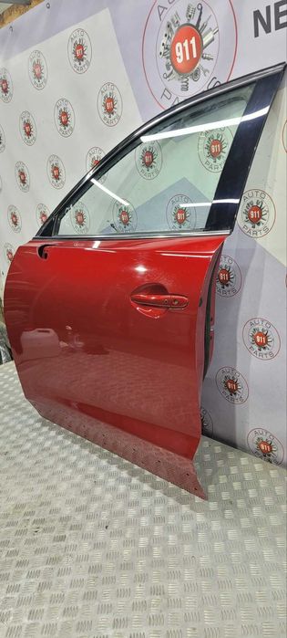 Двері передні ліві на Mazda CX9 2016-2023