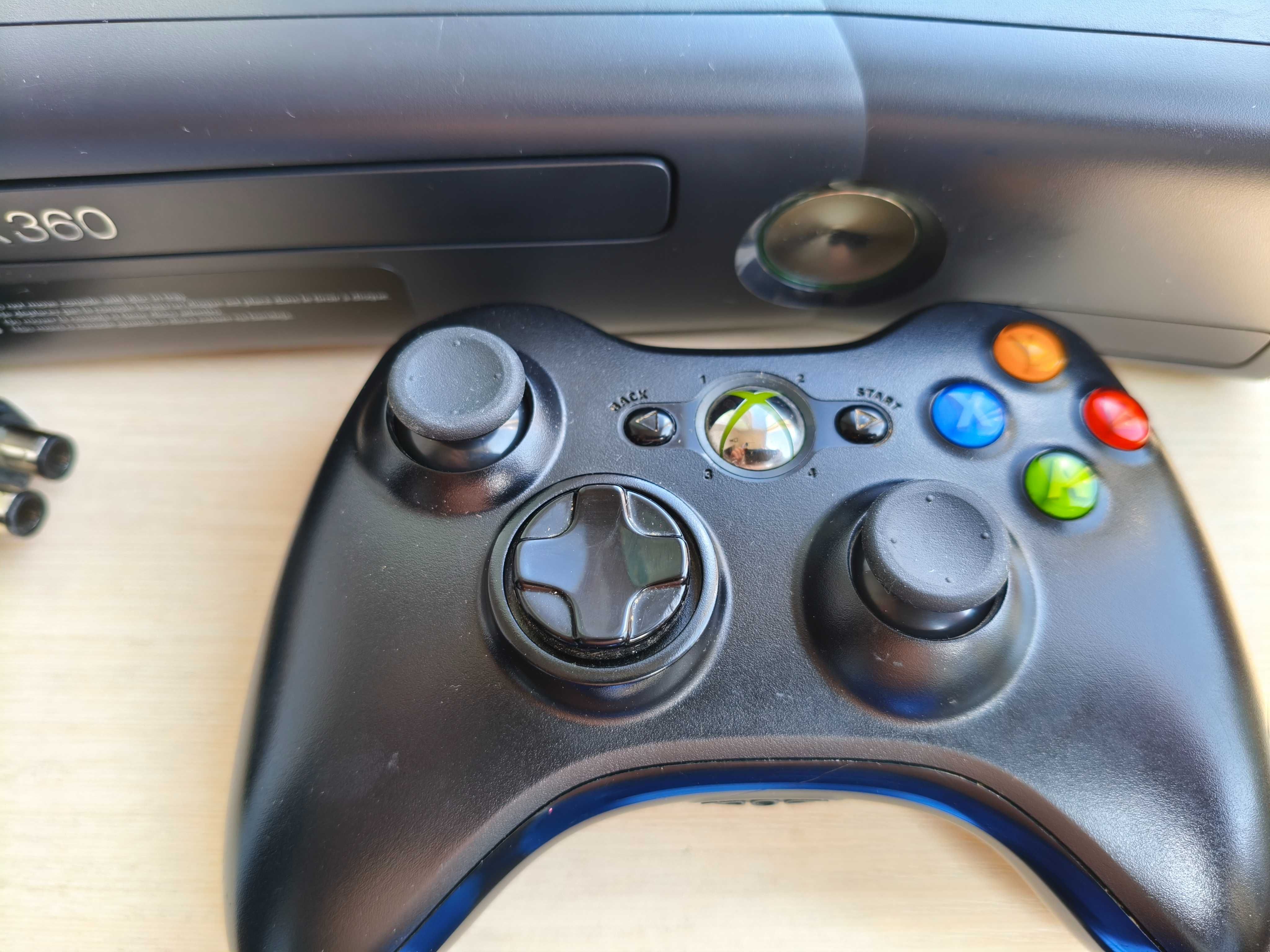 Xbox 360 Slim 250Gb джойстик ігри