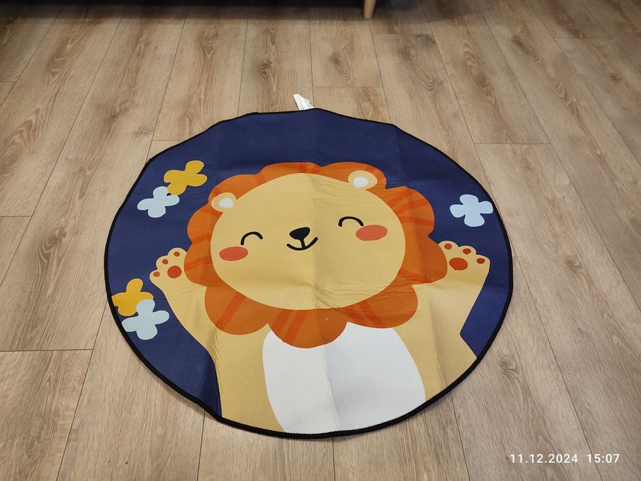 Nowy okrągły dywan do pokoju dziecięcego Lew 80 cm