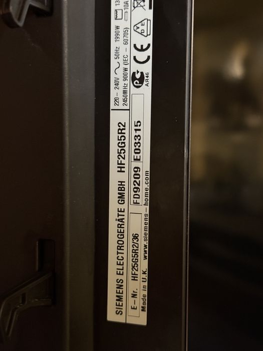 Microondas Siemens HF25G5R2/36 de encastrar