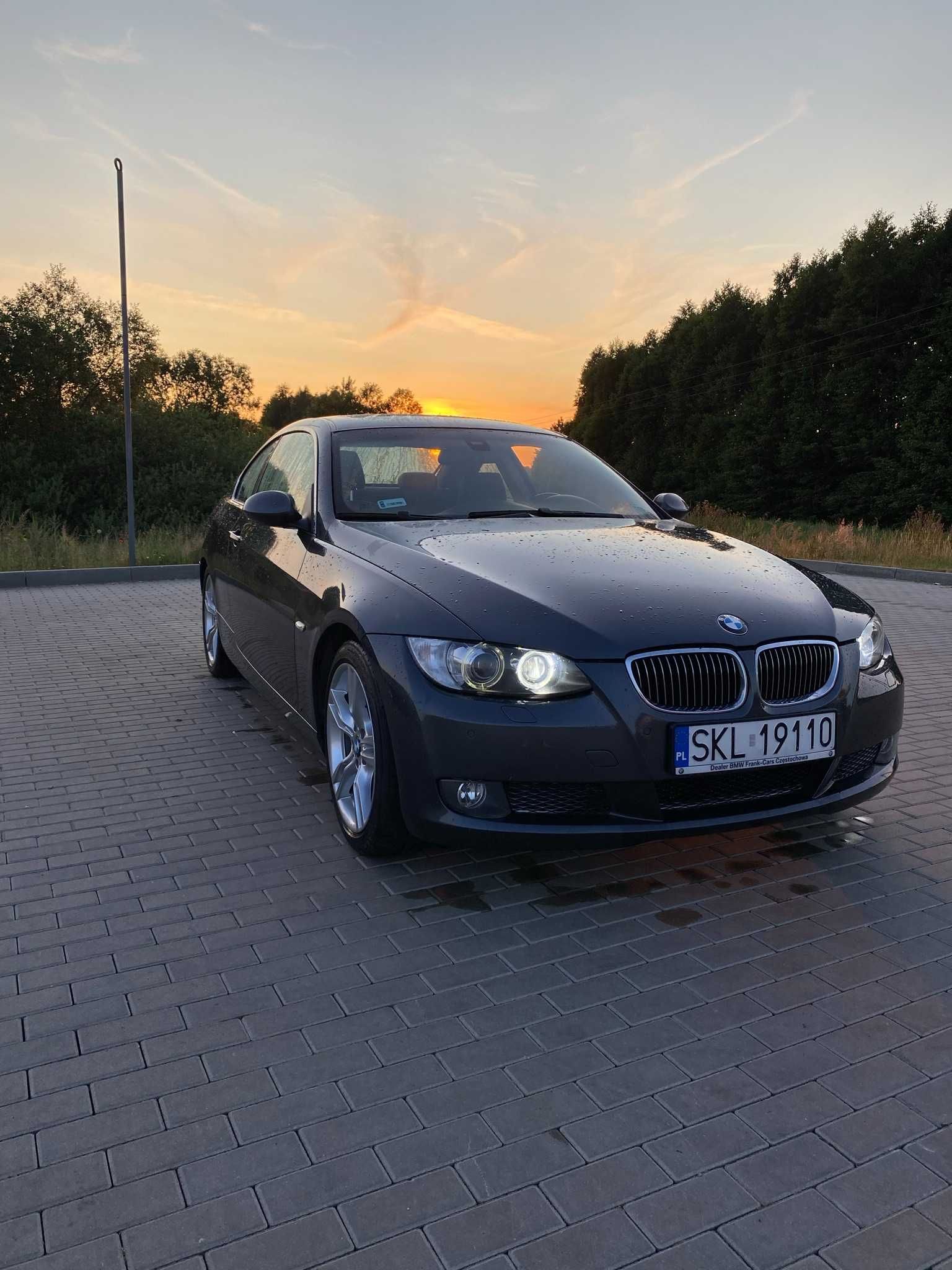 BMW E92 325i 218km gaz