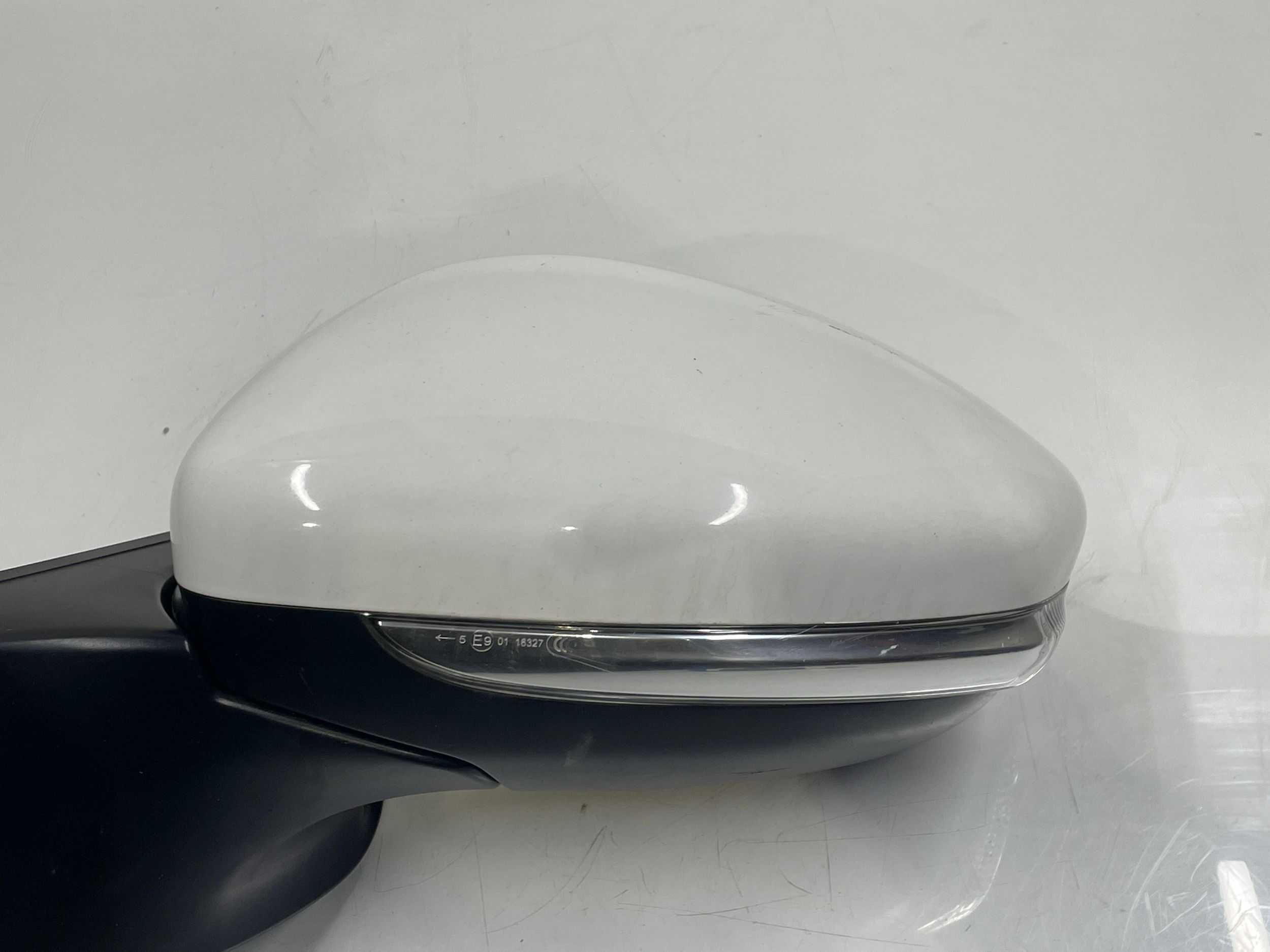 Espelho retrovisor esquerdo Citroen C3 (2021)