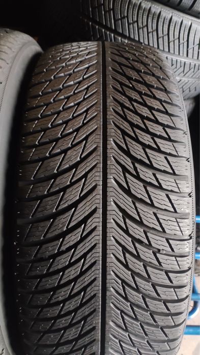 255/55/18 R18 Michelin Pilot Alpin 5 4шт зима