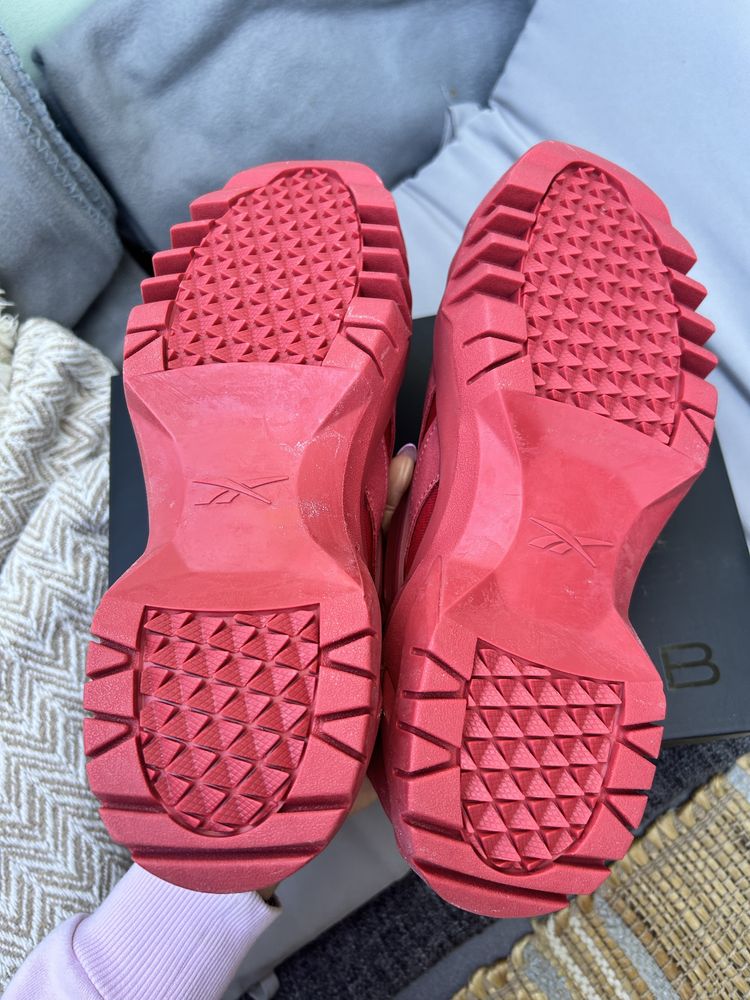Reebok buty damskie cardi women 39 25,5cm sneakersy czerwone