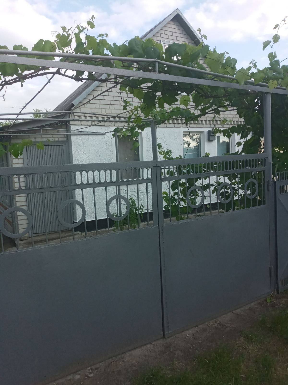 Продам дом - дачу в селе Вольное