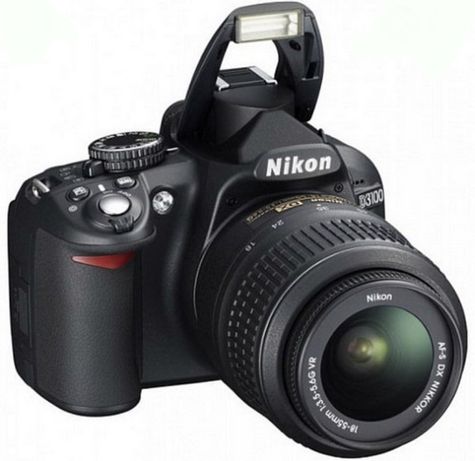 Продам зеркальный фотоаппарат Nikon D3100