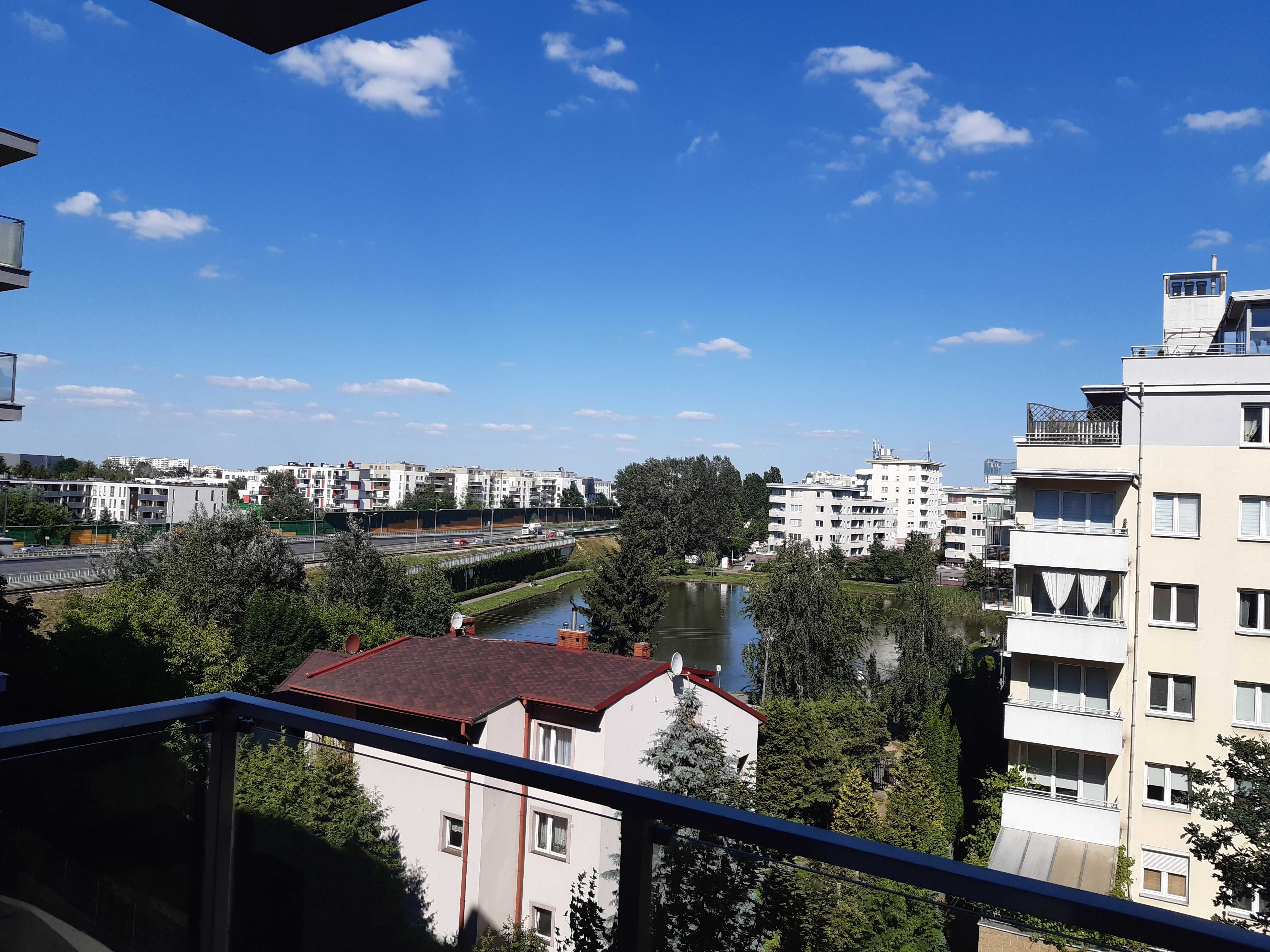 Pokój 20 m2 w mieszkaniu 3 pokojowym