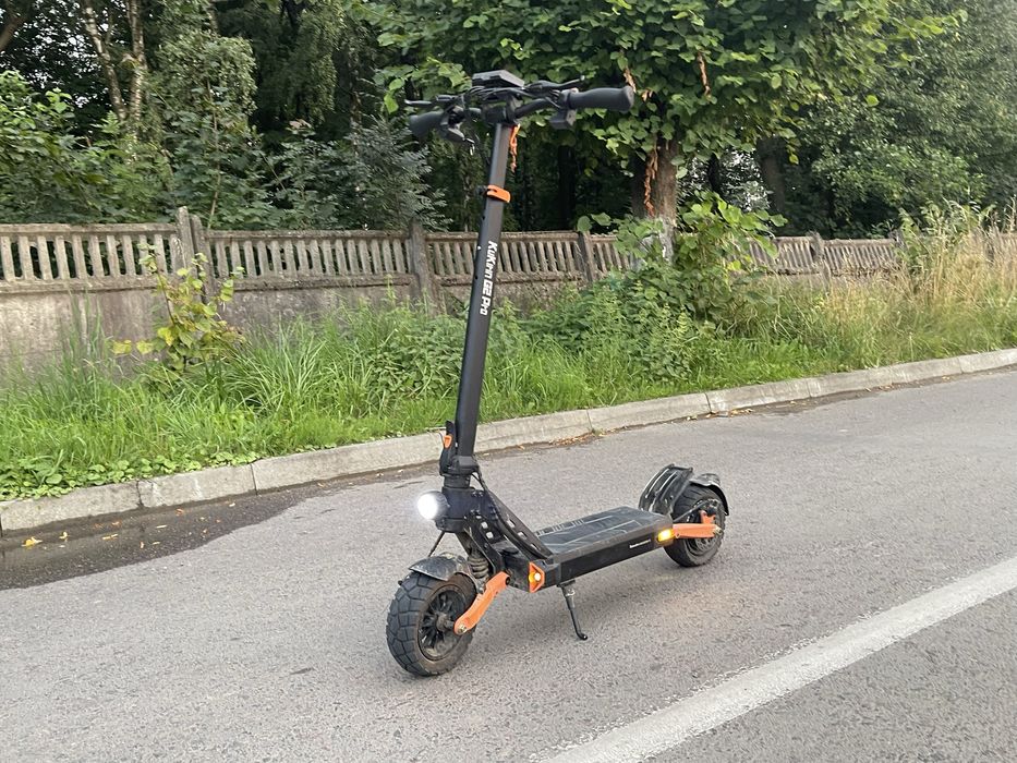 Продам терміново Kukirin g2 pro 2025