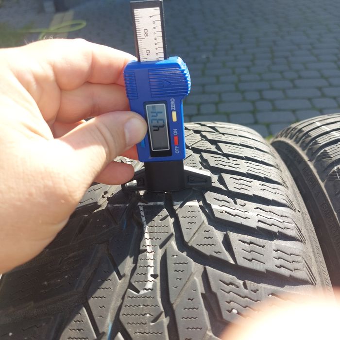 Opony zimowe 205/55 R 16