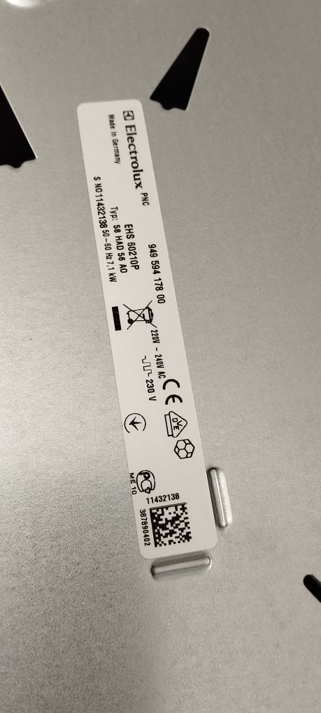 Електрична плита Electrolux EHS 60210P
