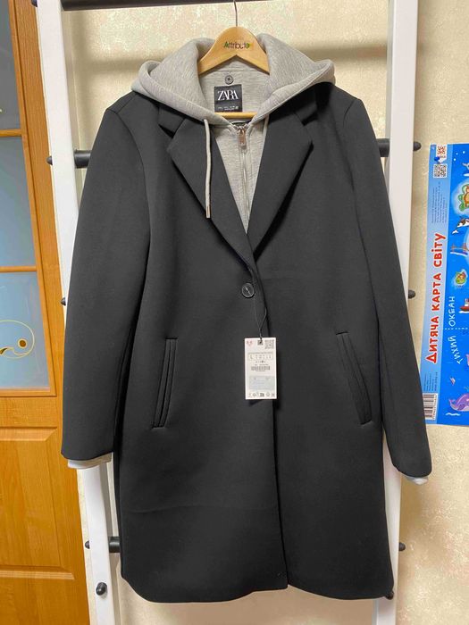 Пальто нове від ZARA