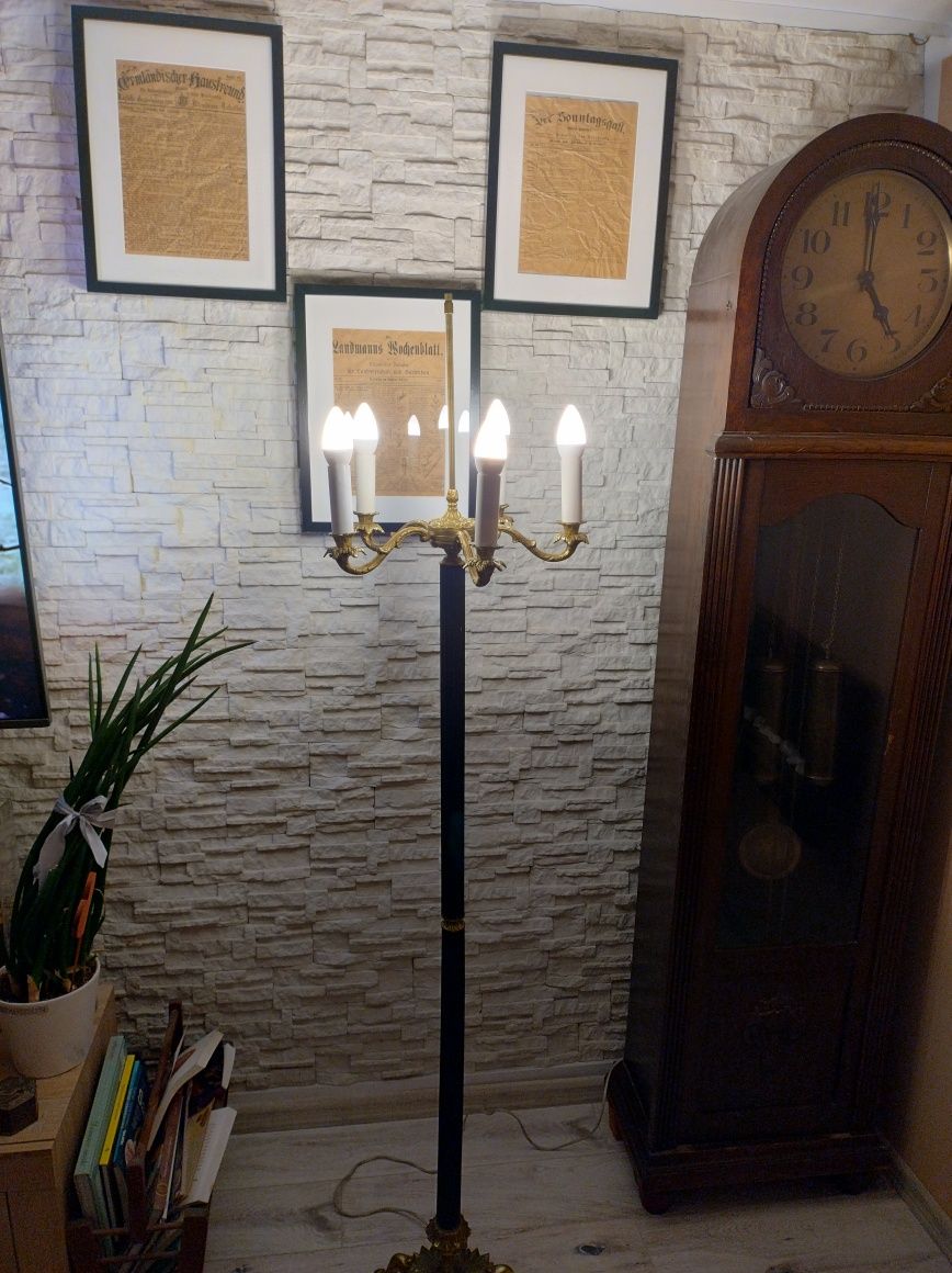 Lampa mosiężna stojąca