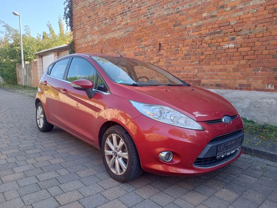 Ford Fiesta MK7 1.25 Benzyna Ghia 5Drzwi Oryginalny Bezwypadkowy Stan