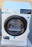 Suszarka Electrolux EW8H359SP z pompą ciepła DelicateCare 800 9 kg