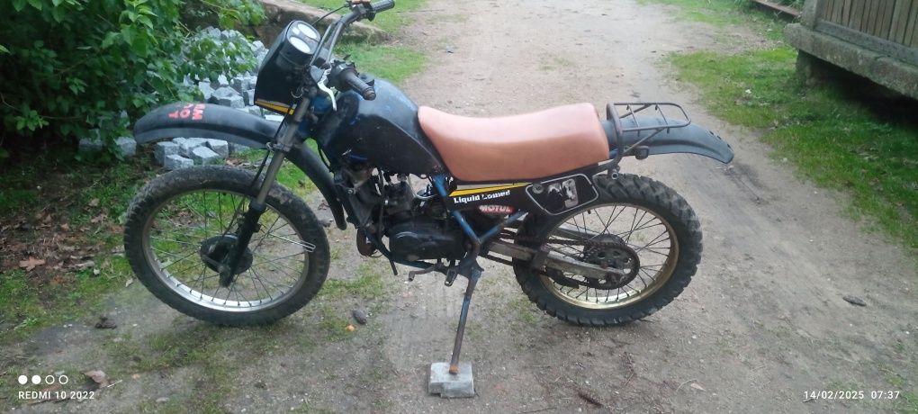 Suzuki TS vendo ou troco por algo do meu interesse