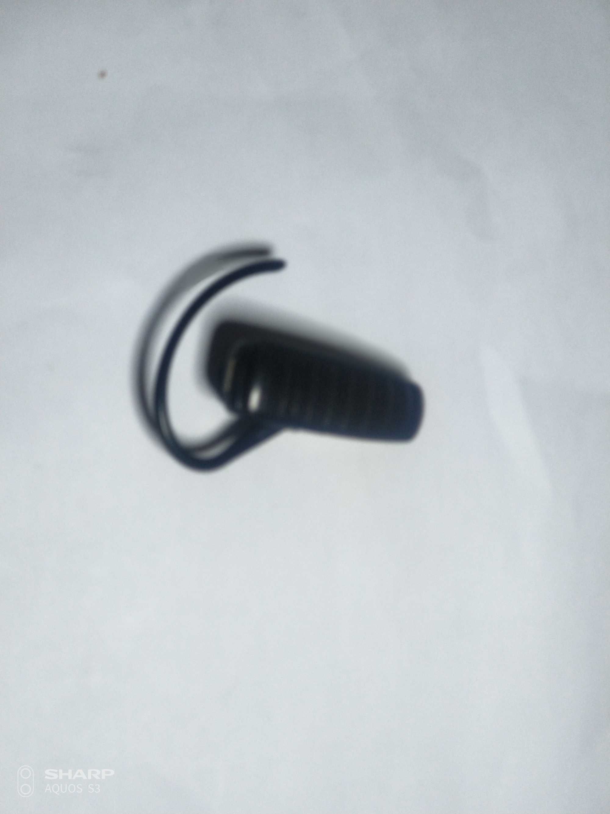 Bluetooth гарнитура Plantronics 18