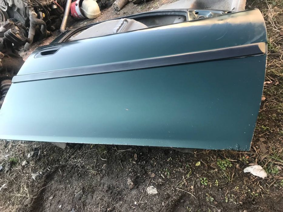 Продам передні, задні двері опель вектра B.