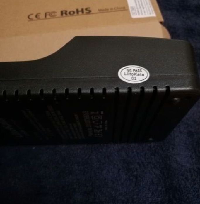 LitoKala lii 500 зарядное устройство для li-ion и NiMh аккумуляторов.