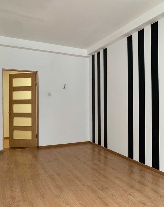 Продаж / оренда комерційного приміщення по
вулиці Героїв УПА. Розташов