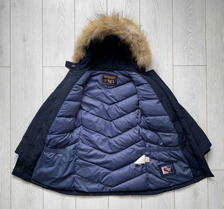 жіноча зимова пухова парка куртка Woolrich
розмір XS