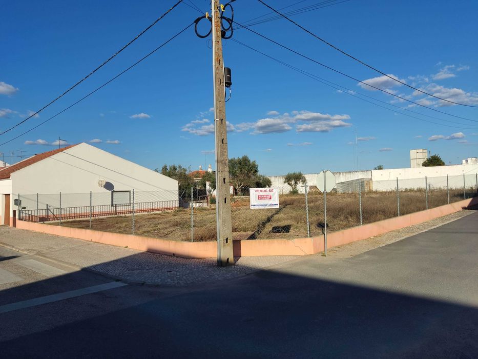 Terreno para construção urbana com 971,25 m²