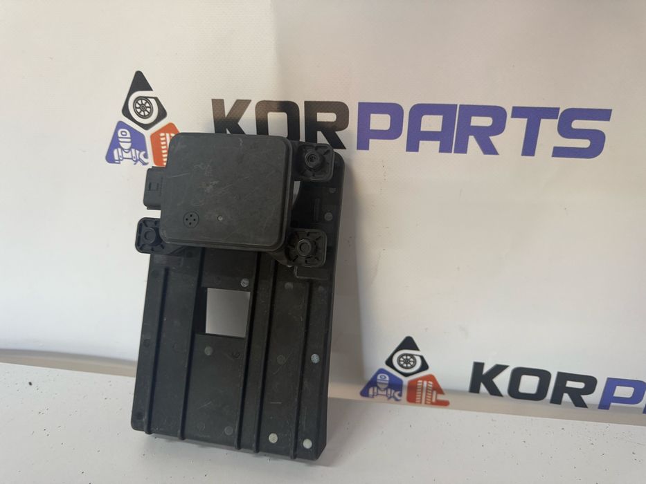 В наявності ! Радар дістронік передній Hyundai IONIQ 5