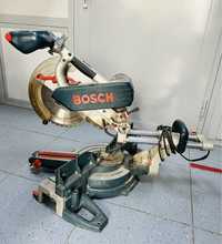 Пилка монтажна Bosch GCM 12 SD