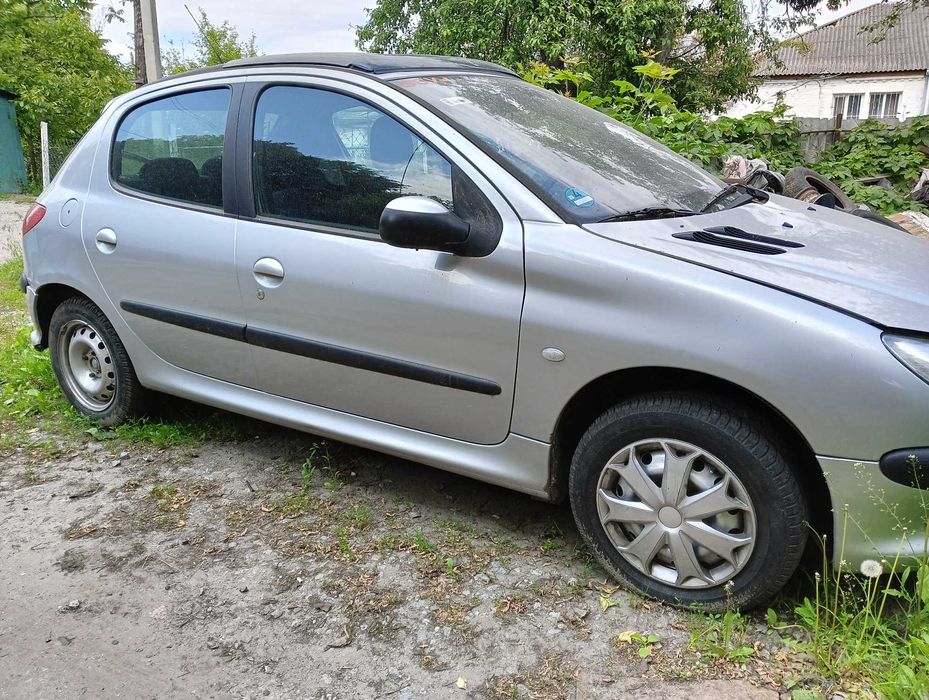 Пежо 206 1,4 бензин По ЗАПЧАСТЯМ