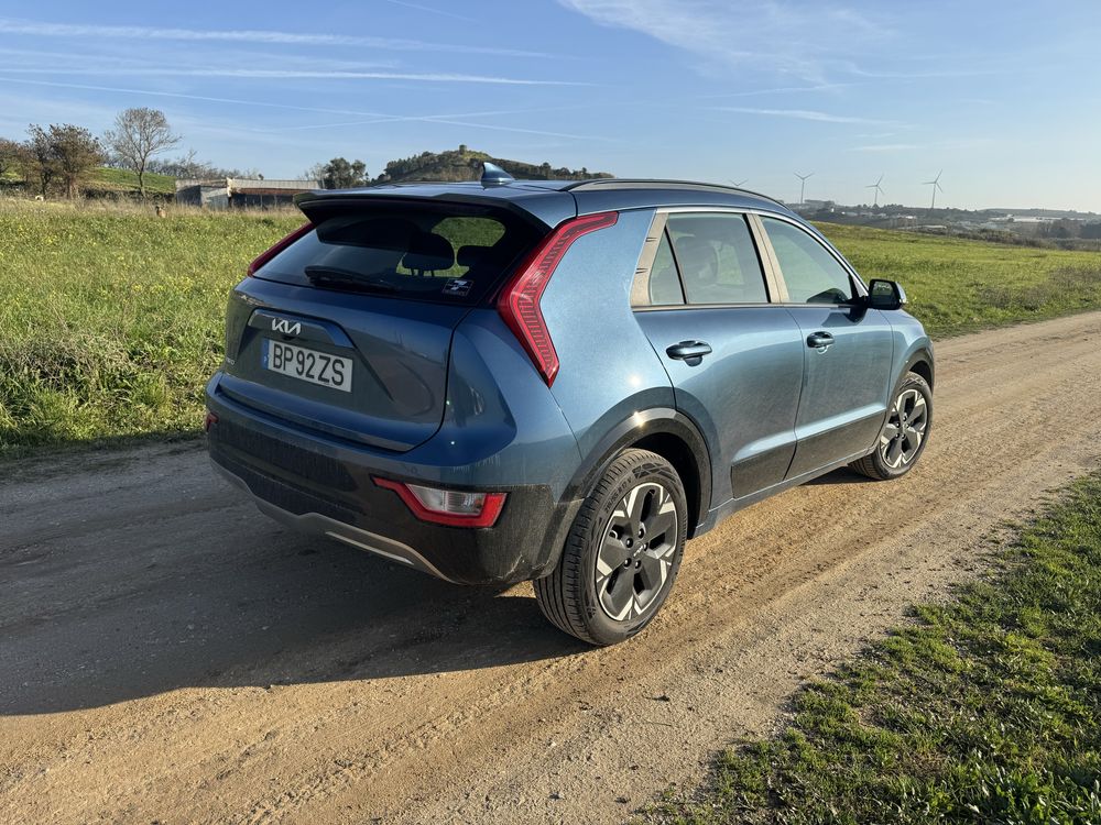 Kia e-niro 64 kw 204 cv 100% eletrico 2023 com iva dedutivel