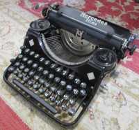 Maquina de escrever antiga Mercedes