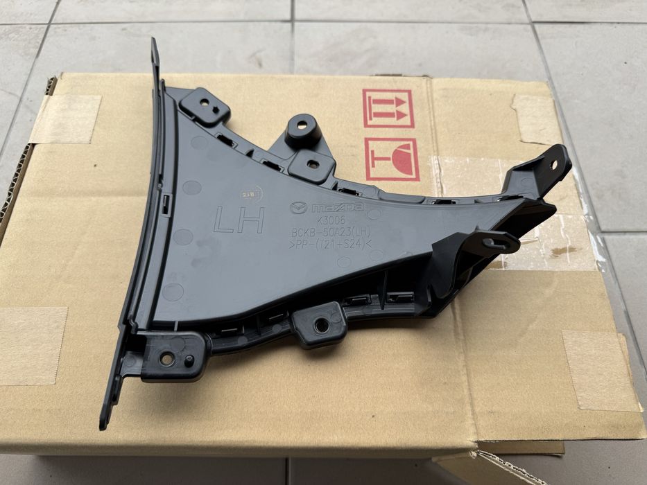 Воздуховод в бампер мазда 3 BP