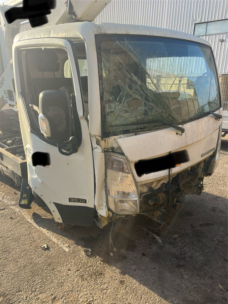 Nissan Cabstar 35-12 ( NT 4000 ) peças