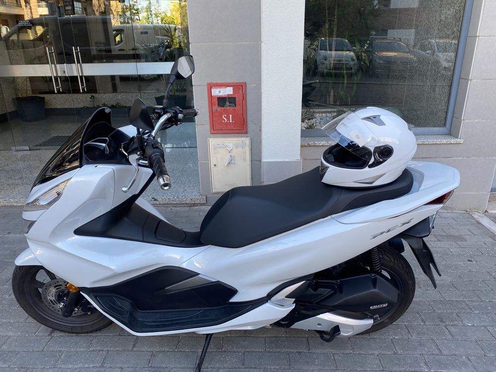 Alugo mota honda pcx 125