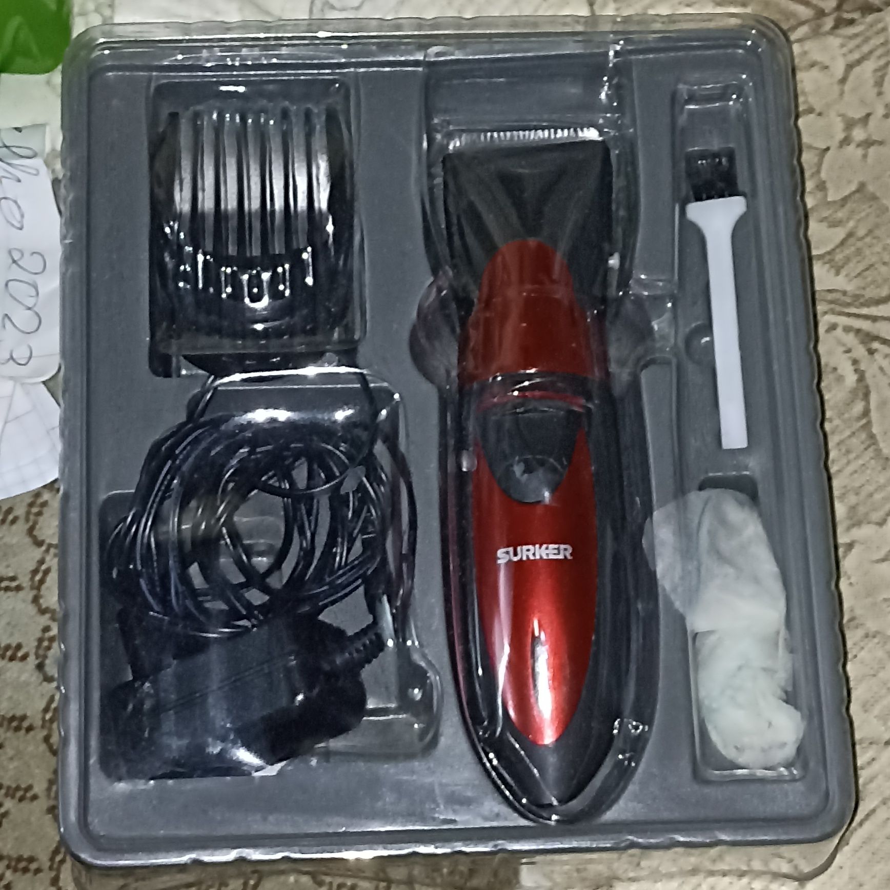 Surker Hair Clipper novo em caixa completo