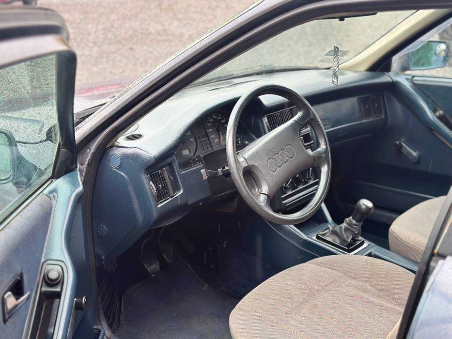 AUDI 80 1989 рік 1.8 бензин