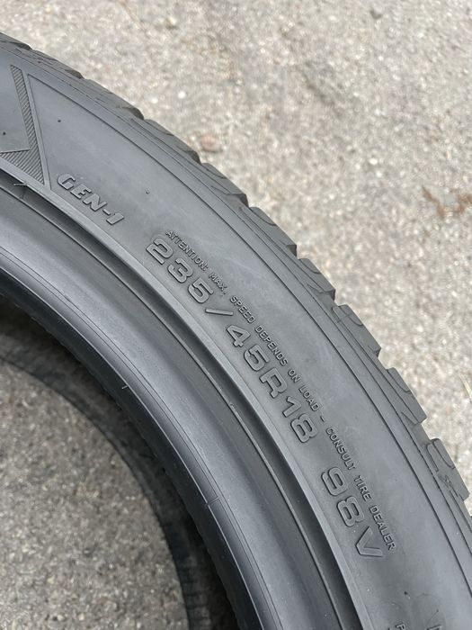 235/45 R18 Goodyear UG (Germany) 4шт./ зимні