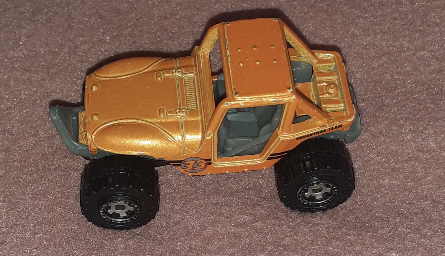 Zestaw autek Hot wheels, Matchbox 12